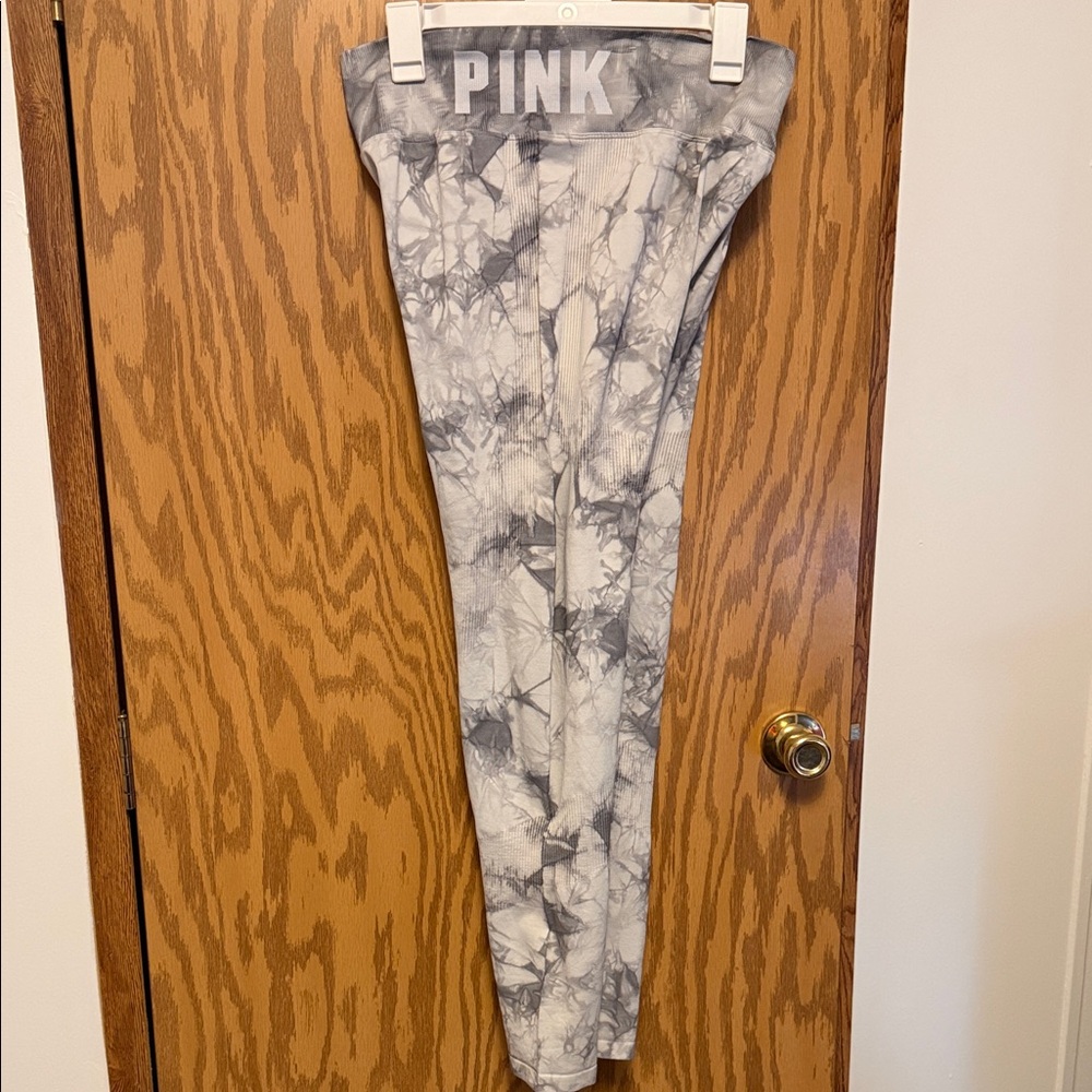 PINK Victoria's Secret Gray Tie-Dye Leggings